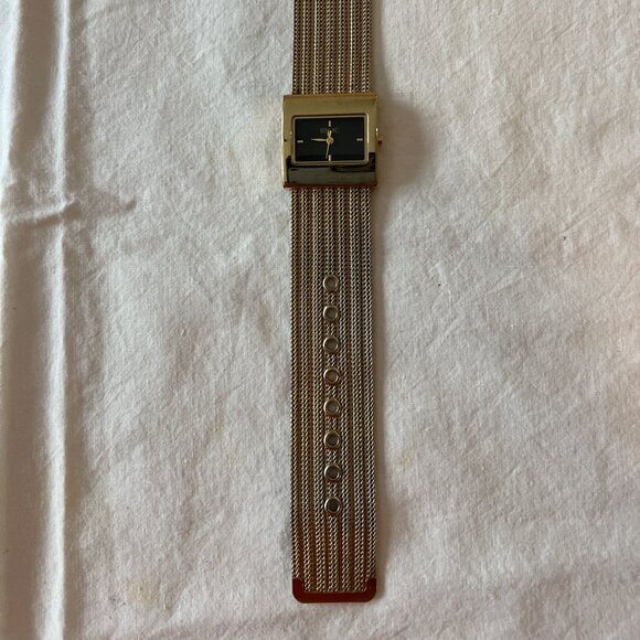 RELIC BY FOSSIL WOMENS GOLDTONE WATCH - Picture 3 of 5